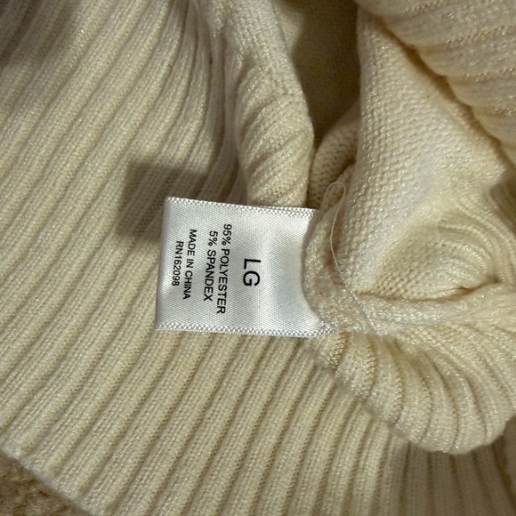 LG Cream Ribbed Knit Top - Picture 3 of 3
